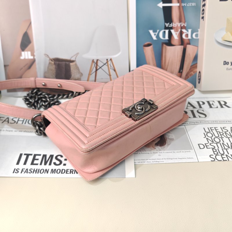 Chanel Leboy 淡粉色 菱格紋 羊皮 中號 銀扣-3