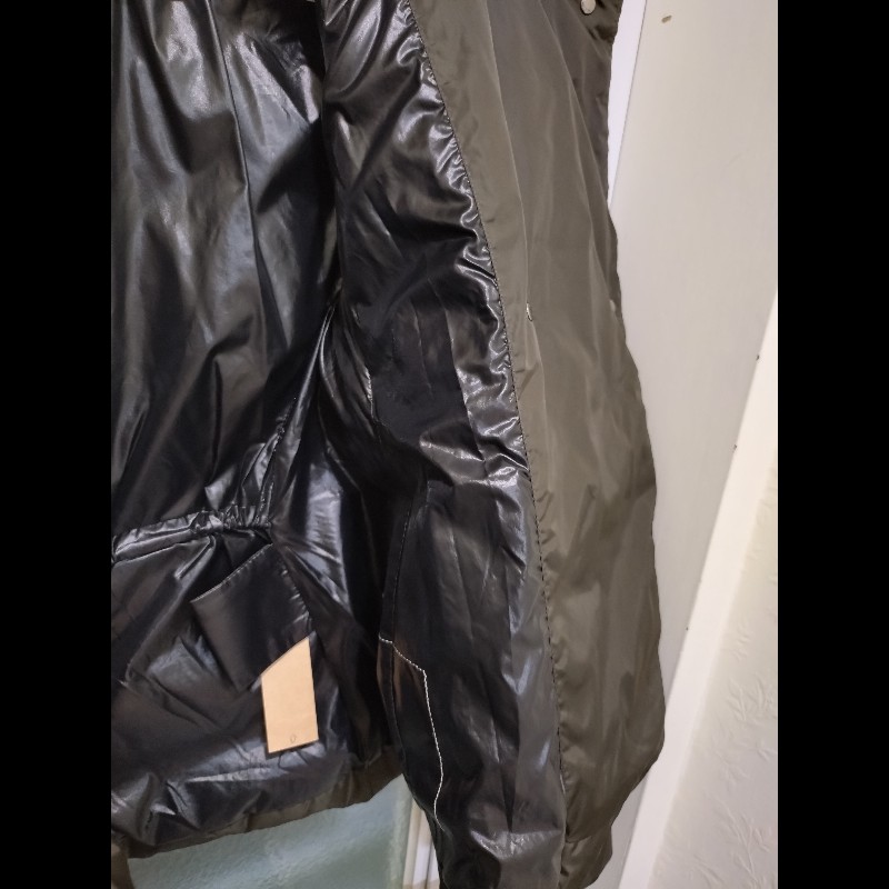 Moncler 深灰雙排釦羽絨外套-12