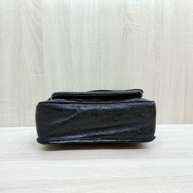 YSL黑色黑釦山形紋牛皮NIKI中號肩側背包6331840-5