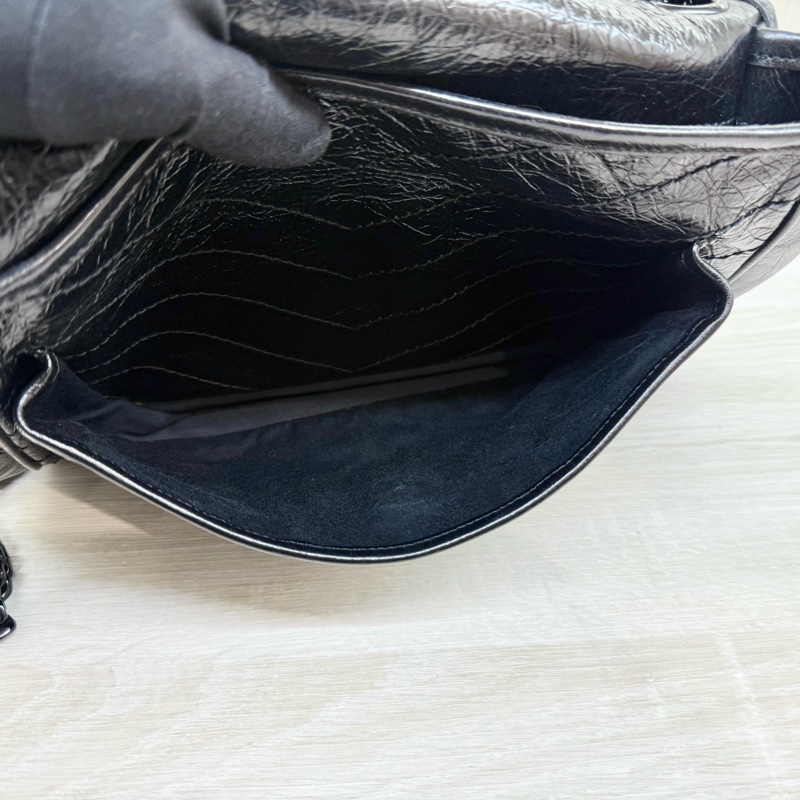 YSL黑色黑釦山形紋牛皮NIKI中號肩側背包6331840-12