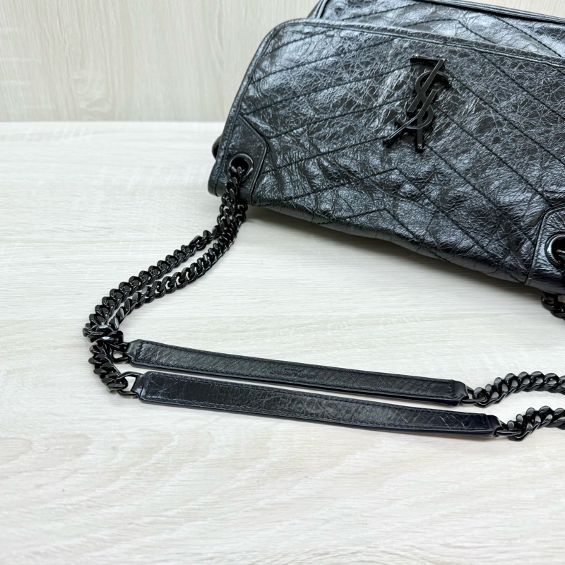 YSL黑色黑釦山形紋牛皮NIKI中號肩側背包6331840-15