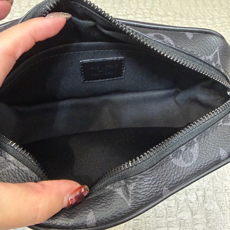 LV 黑灰原花黑釦Trocadero相機包M14253-7