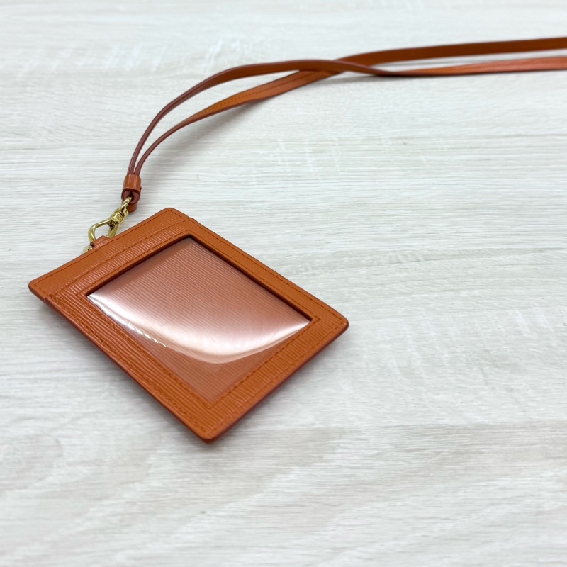 PRADA橘色三角金LOGO Saffiano掛繩證件套1MC007-1