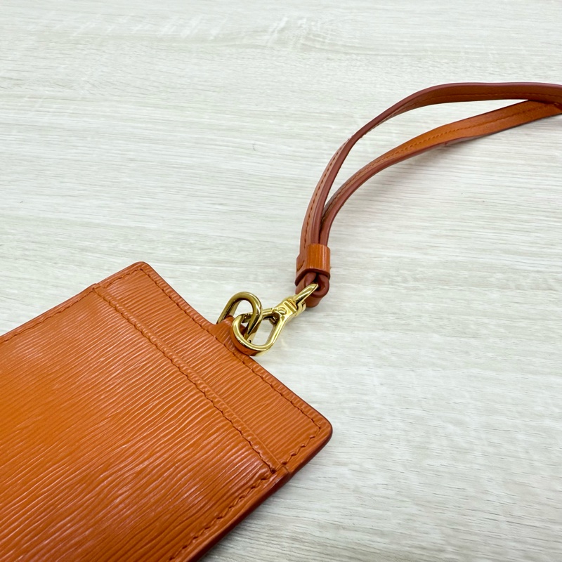 PRADA橘色三角金LOGO Saffiano掛繩證件套1MC007-7