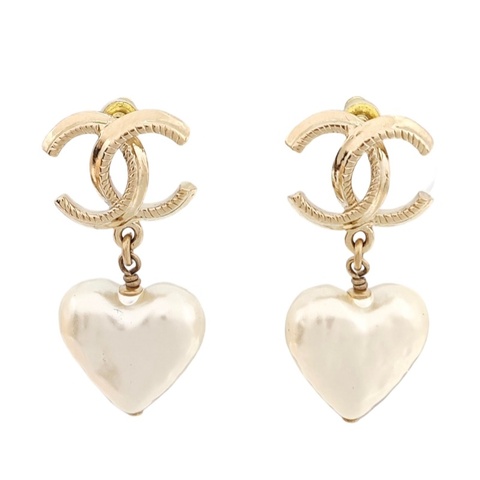 chanel珍珠耳钉