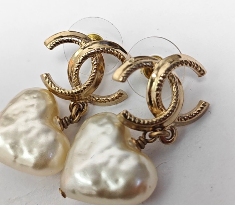 chanel珍珠耳钉-12