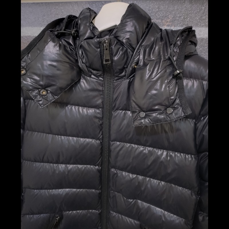 Moncler 黑色羽絨長版外套-3