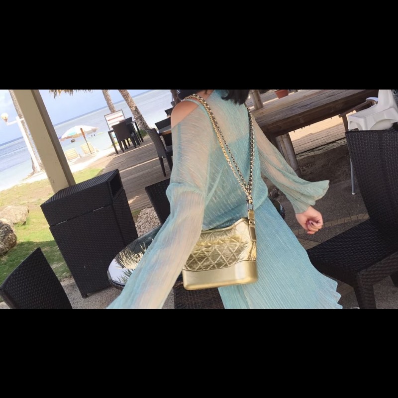 CHANEL  Gabrielle （小號金元寶）漸變金流浪包新年便宜賣（保卡26開）-5