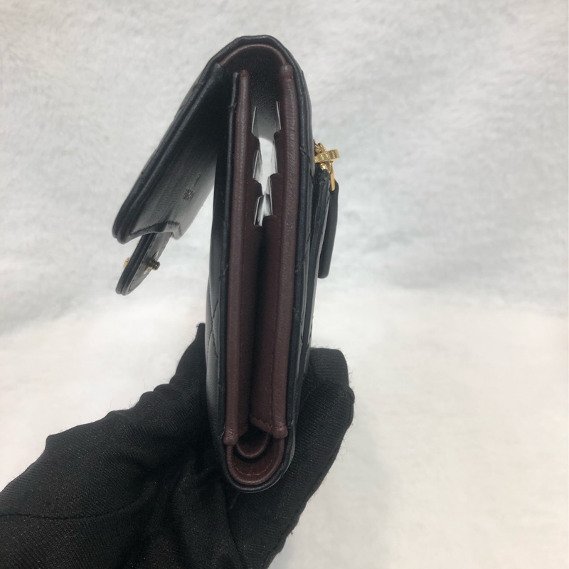 Chanel 三摺黑色羊皮短銀包 短夾 XC082-2