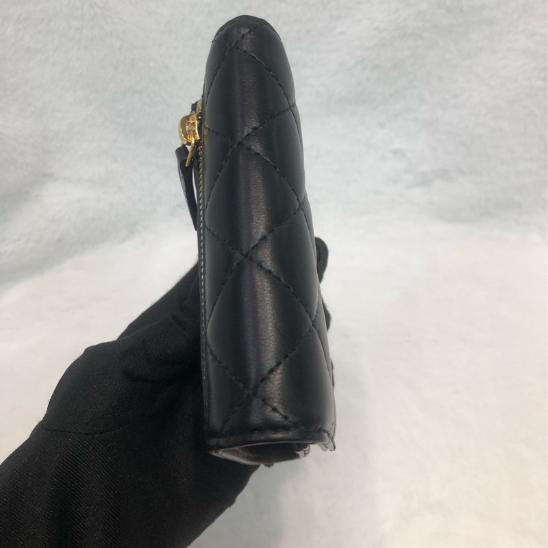 Chanel 三摺黑色羊皮短銀包 短夾 XC082-4