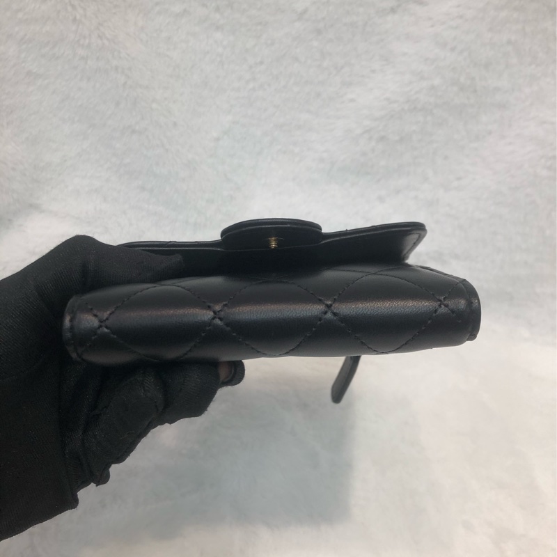 Chanel 三摺黑色羊皮短銀包 短夾 XC082-5