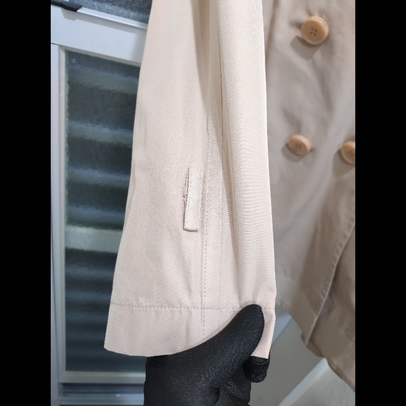 Moncler 淺卡其色風衣-10