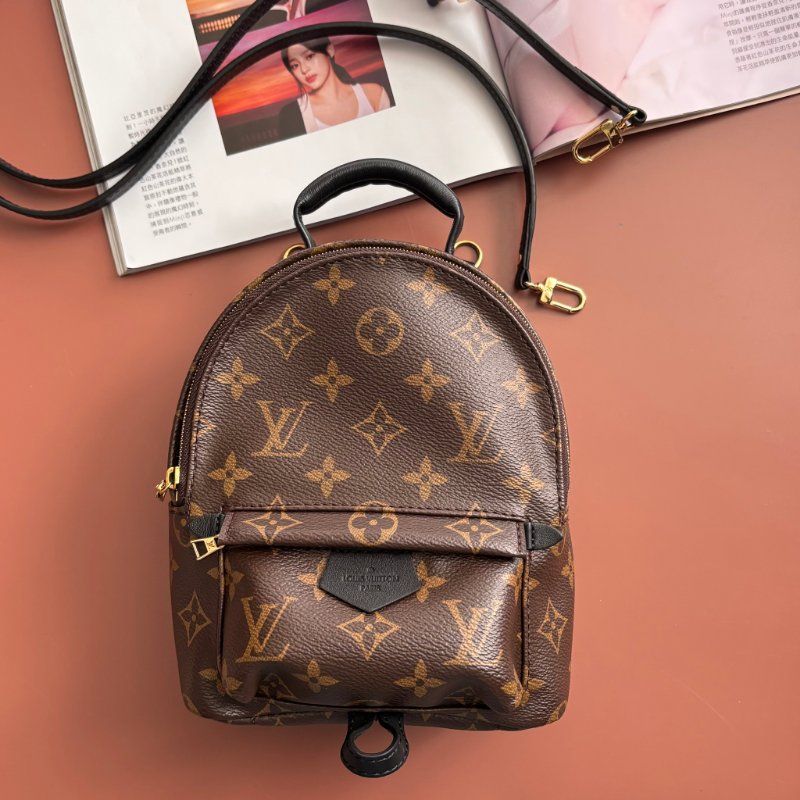 ::LOUIS VUITTON:: LV M44873 PALM SPRINGS MINI經典花紋後背包-0