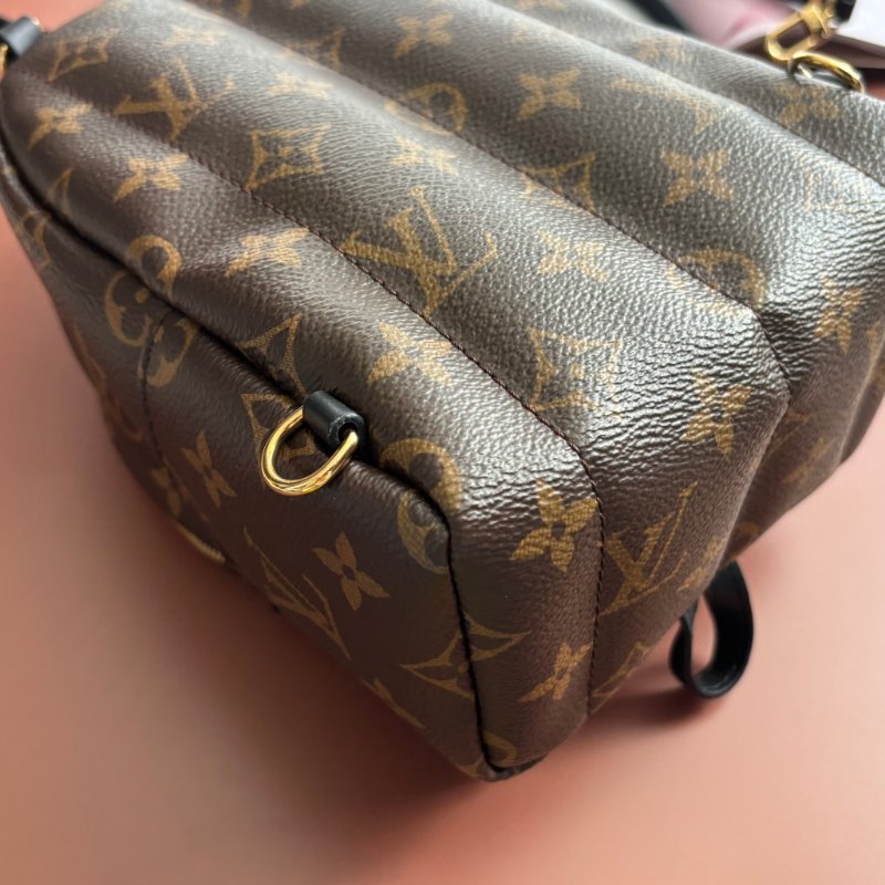 ::LOUIS VUITTON:: LV M44873 PALM SPRINGS MINI經典花紋後背包-3