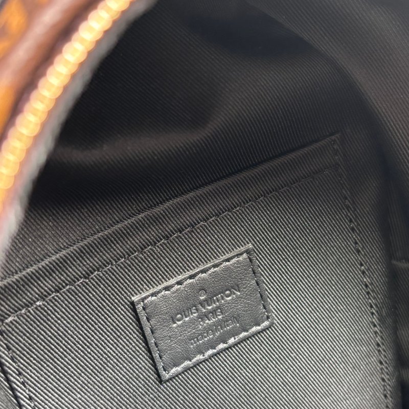 ::LOUIS VUITTON:: LV M44873 PALM SPRINGS MINI經典花紋後背包-14