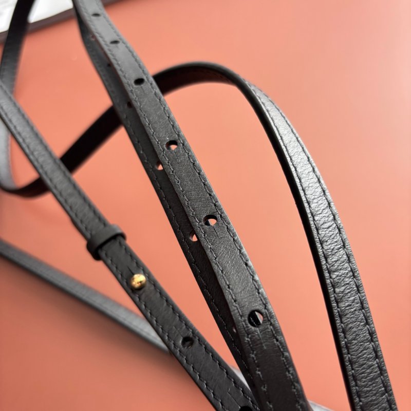 ::LOUIS VUITTON:: LV M44873 PALM SPRINGS MINI經典花紋後背包-19