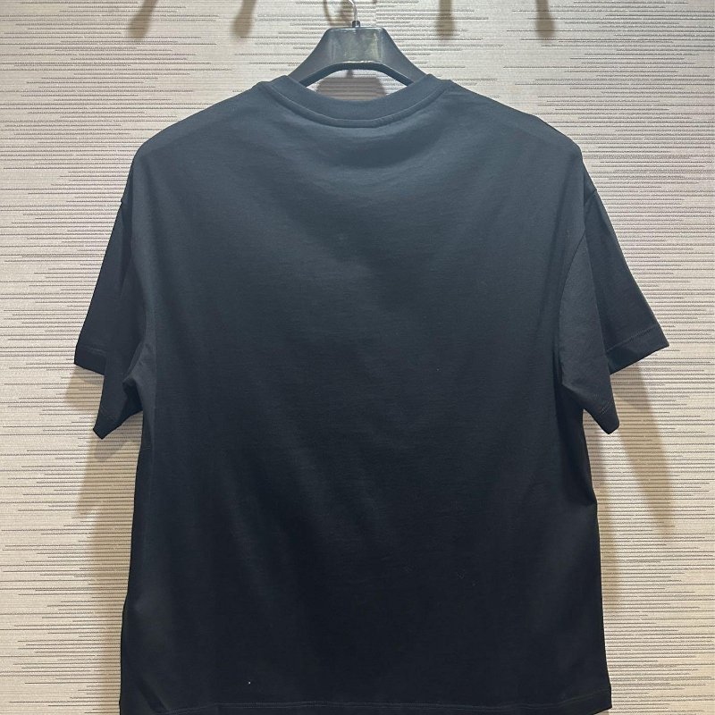 💎Han's house精品服飾💎 FENDI 芬迪 立體 刺繡 短 T T恤 短袖-1