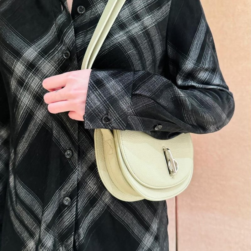 💎Han's house精品服飾💎Burberry 格紋 襯衫-5
