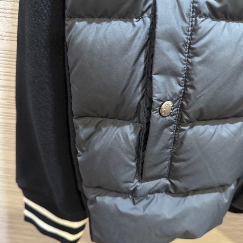 💎Han's house精品服飾💎moncler 羽絨 拼接 外套  現貨 青年款=男成人 XS 原價22500-2