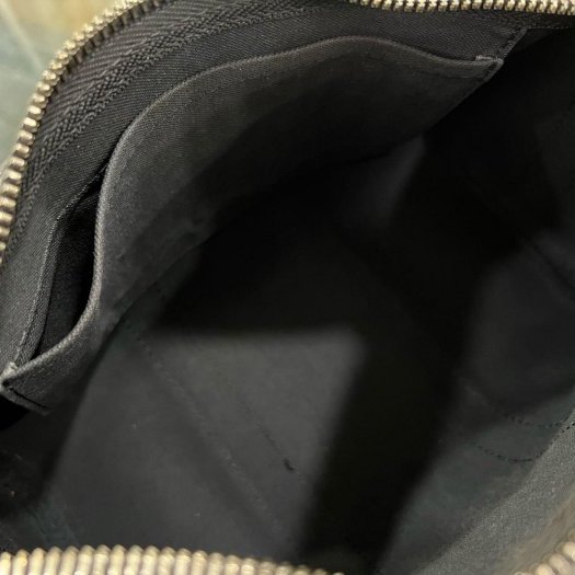 東區正精品㊣LV M46271 KEEPALL BANDOULIÈRE 25CM 黑灰色字紋拼色雙色手提斜背兩用包 RA1846-2