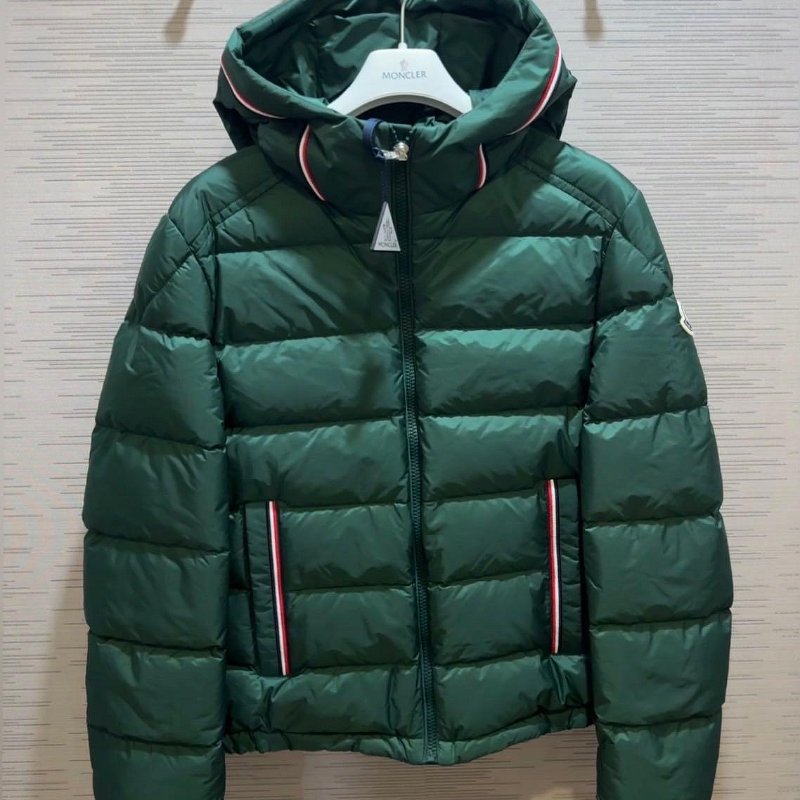 💎Han's house精品服飾💎 moncler Merary 羽絨 外套 青年款 = 男成人 S 原價36800-0