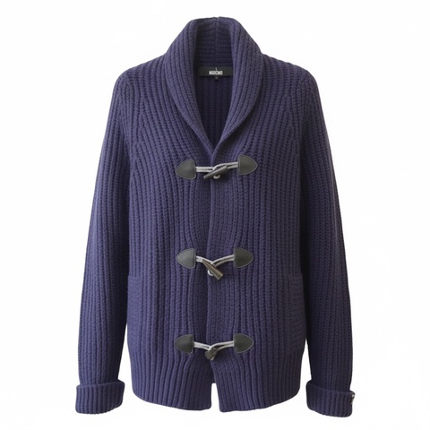 MOSCHINO 毛線外套｜經典輪廓中的設計巧思