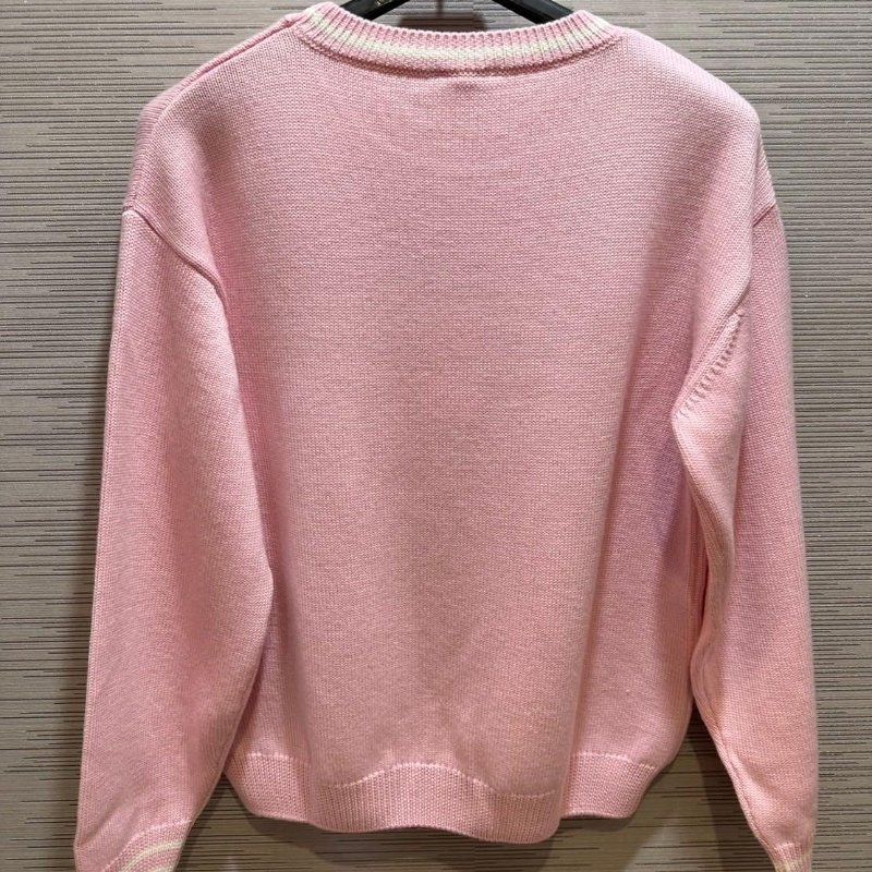 💎Han's house精品服飾💎 FENDI 毛衣  原價23500-3