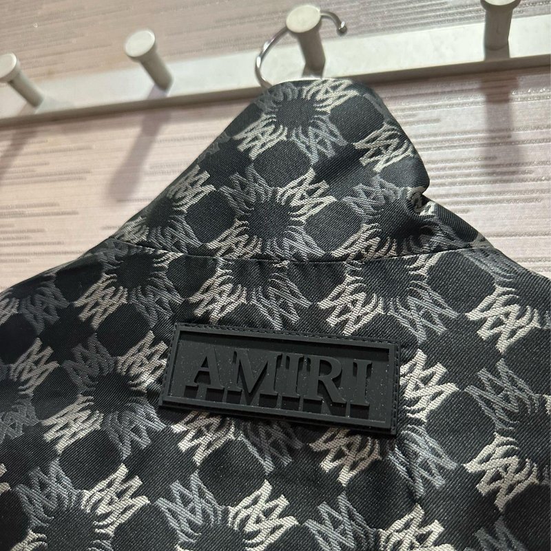 💎Han's house精品服飾💎Amiri 阿米里 滿版 外套 原價40300-2