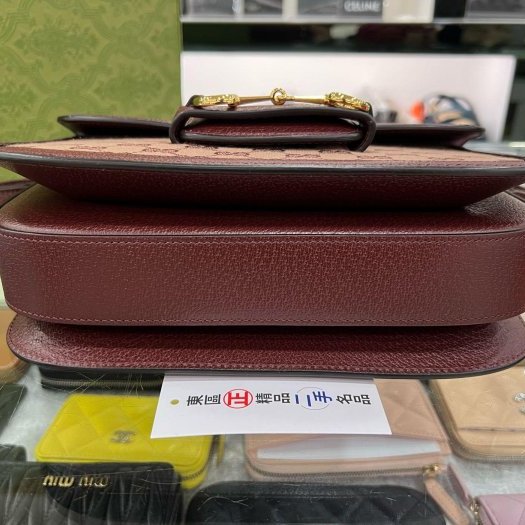 東區正精品㊣GUCCI 602204 1955 近全新暗紅色皮革緹花布金釦釦式翻蓋斜背包馬鞍包 RZ5561-7