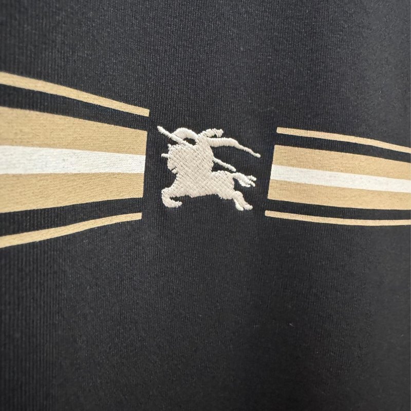 💎Han's house精品服飾💎 Burberry 戰馬 刺繡 短T 短袖 T恤-2