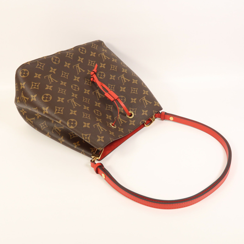 LOUIS VUITTON Monogram Neo Noe MM金扣肩背袋Coquelicot-7