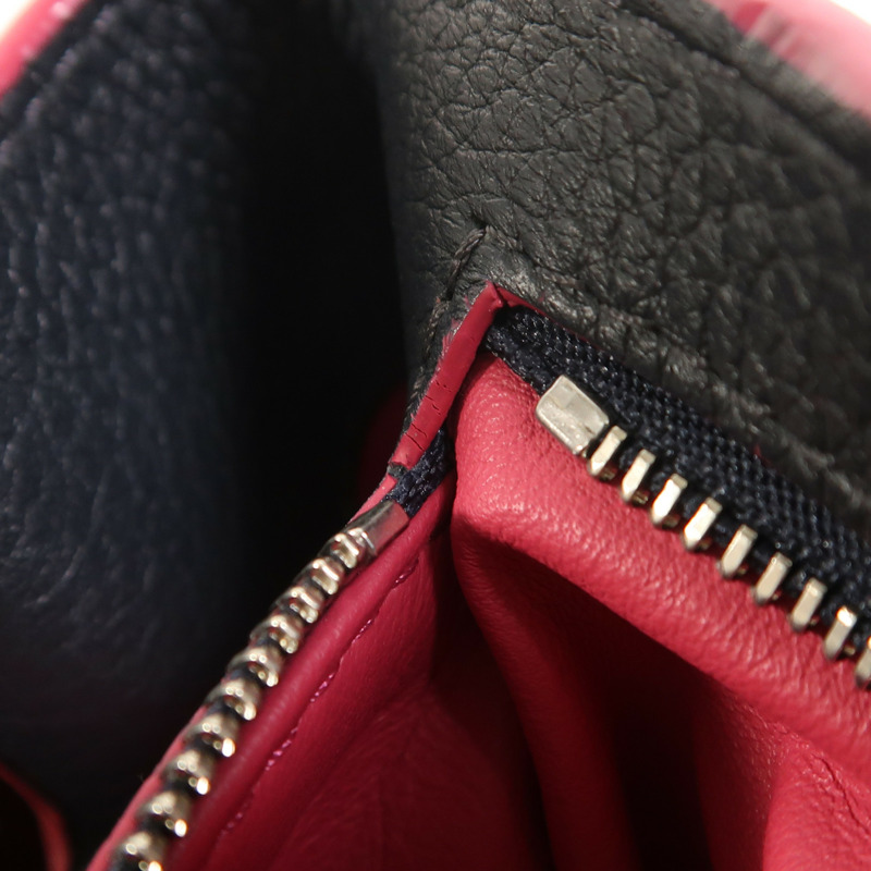 LOUIS VUITTON Taurillon Capucines MM銀扣手挽肩背兩用袋-15