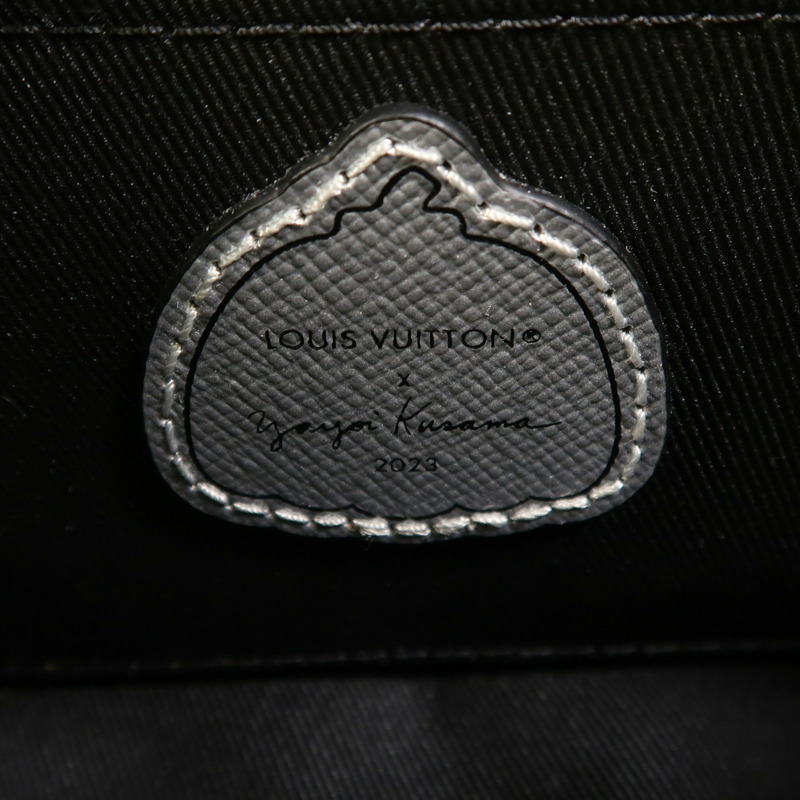 LOUIS VUITTON Monogram Eclipse Mini Soft Trunk肩背袋-5