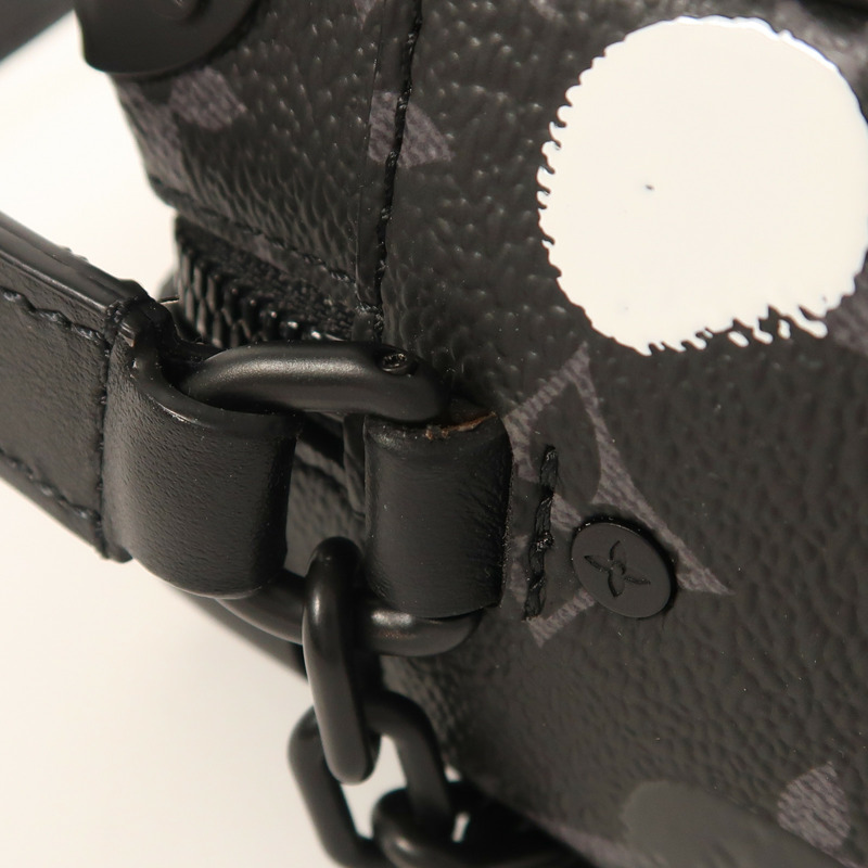 LOUIS VUITTON Monogram Eclipse Mini Soft Trunk肩背袋-11