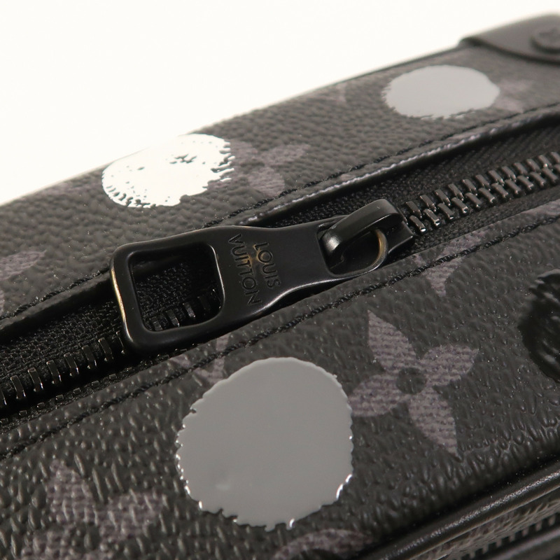 LOUIS VUITTON Monogram Eclipse Mini Soft Trunk肩背袋-13