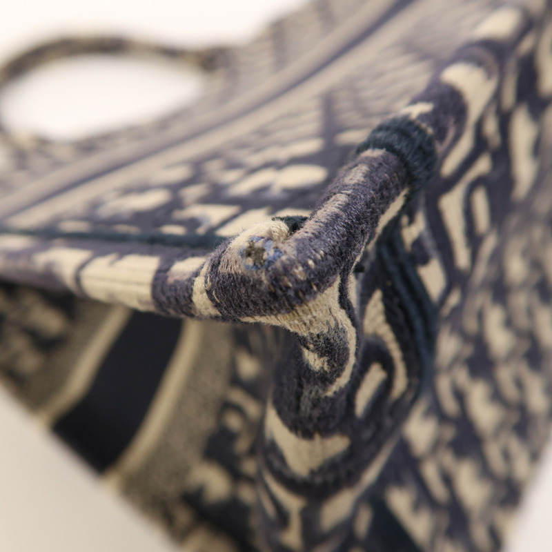 Dior 帆布Book Tote Medium手挽袋-11