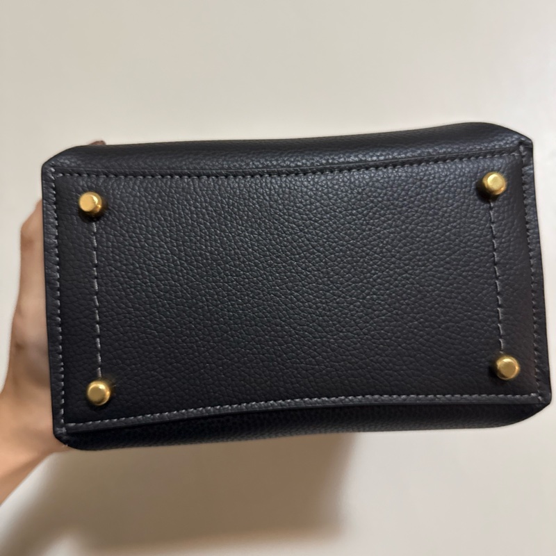 Coach willow側背包-7