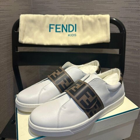 💎Han's house精品服飾💎芬迪FENDI 鞋