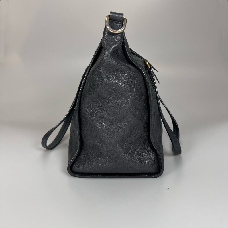 LV M93410 黑壓紋Lumineuse 包 PM-2