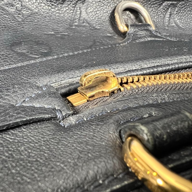 LV M93410 黑壓紋Lumineuse 包 PM-9