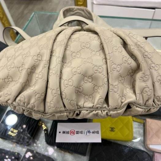 東區正精品㊣GUCCI 203486 白色全皮壓紋金色家徽盾牌手提包斜背包兩用包 RZ5527-6