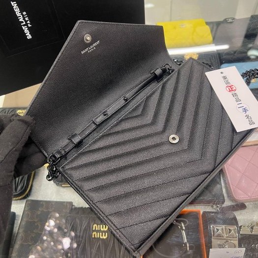 東區正精品㊣YSL Saint Laurent WOC 377828 黑色荔枝皮牛皮黑鍊斜背包肩背包 RZ5751-2