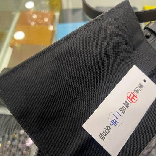 東區正精品㊣LV STEAMER Wearable Wallet M81783 黑灰字紋拼黑色皮革翻蓋方型斜背包 RZ5971-5