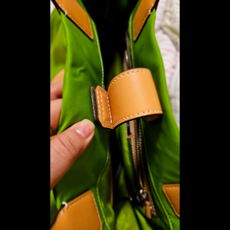 Tory Burch 不撞包，媽媽包-16