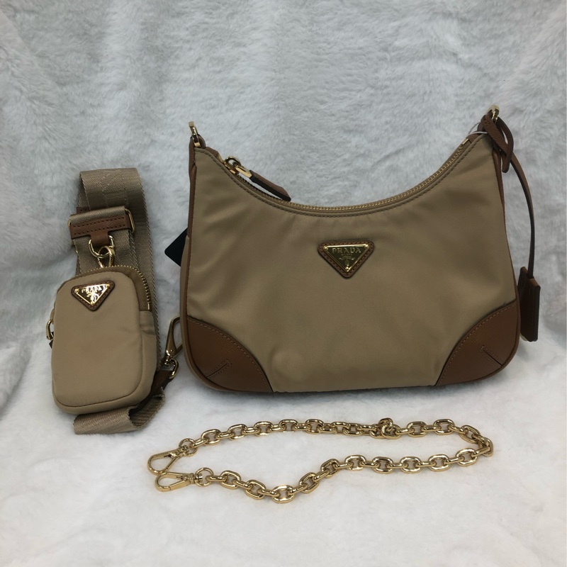 Prada Re-Edition 焦糖啡三合一  XC067-0