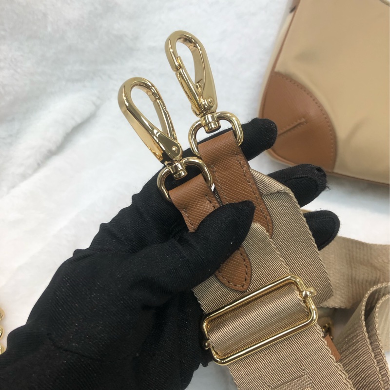 Prada Re-Edition 焦糖啡三合一  XC067-17