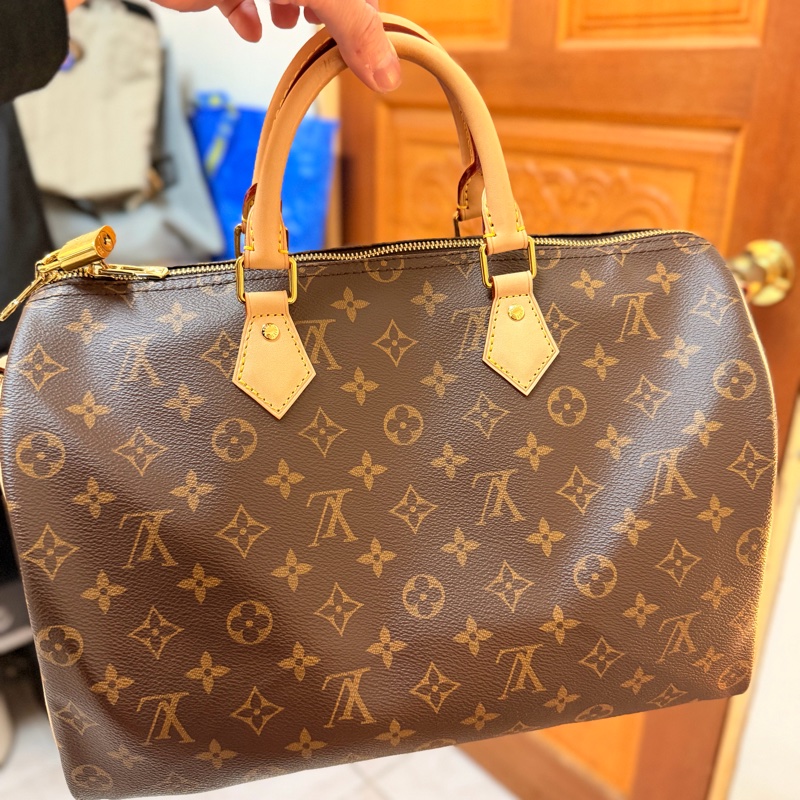 LV Speedy 35-0
