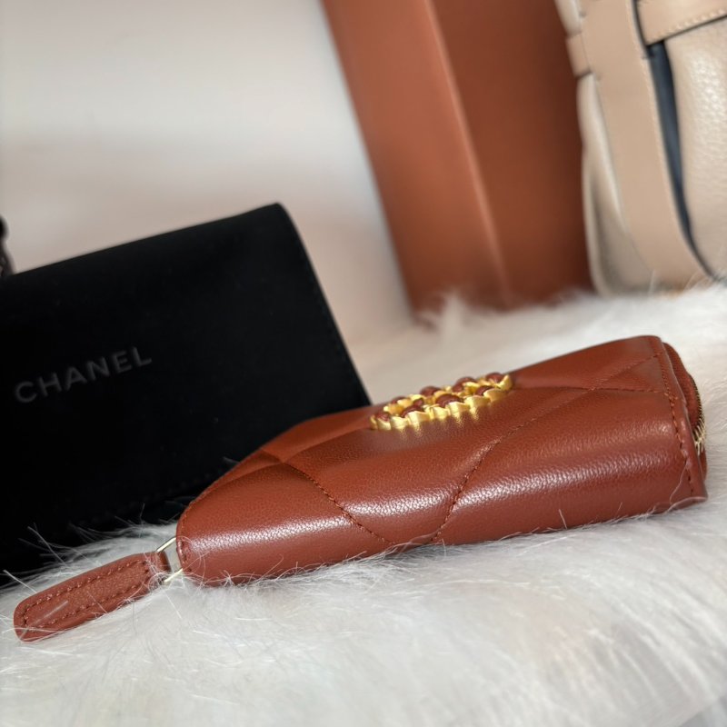 {全新未使用✨超美棕色🤎}*SHIHNA名牌精品*CHANEL 19 菱格紋小羊皮拉鍊零錢包-3