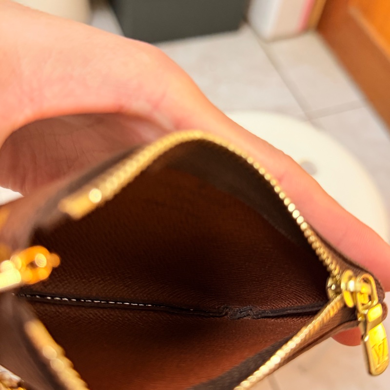 LV 鑰匙零錢包-16