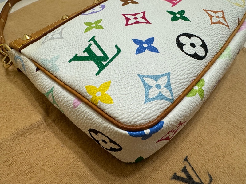 耶誕跨年優惠中🎄LV村上隆白三彩麻將包/LV麻將包/LV卯釘麻將包 Louis Vuitton/路易威登/LV Vintage/LV中古包/LV肩背包-13